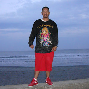 Meet your Posher, Kam